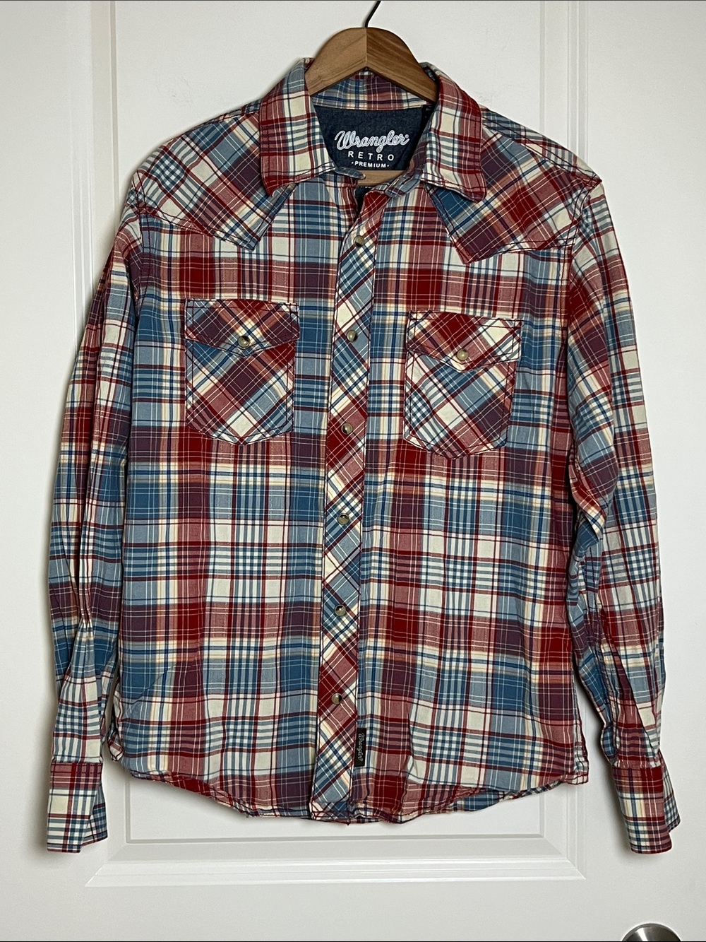 Wrangler Retro Red, Blue & Cream Plaid Western Shirt Snap Buttons Medium